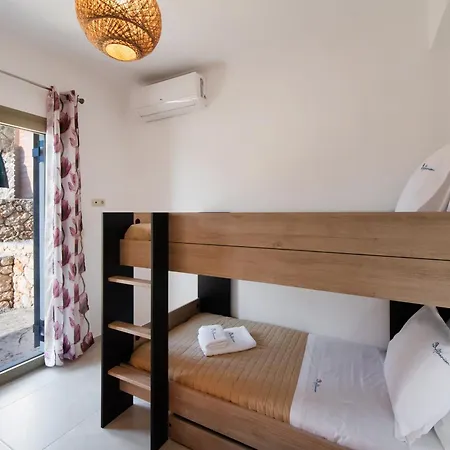 Sunset House Дом отдыха *