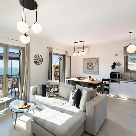 Sunset House Ferienhaus *