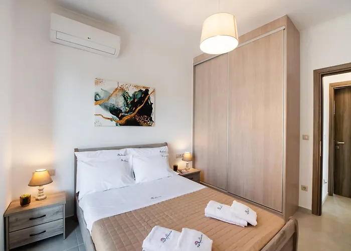 Sunset House * Athánion